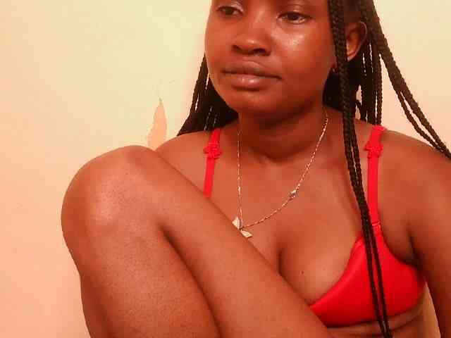 sexybounty2 webcam