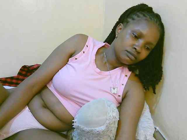 sexybounty2 webcam