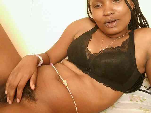 sexybounty2 webcam