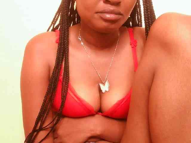 sexybounty2 webcam