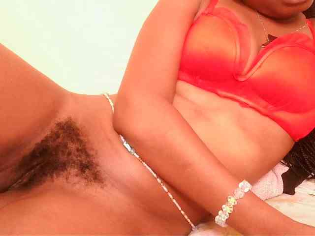 sexybounty2 webcam