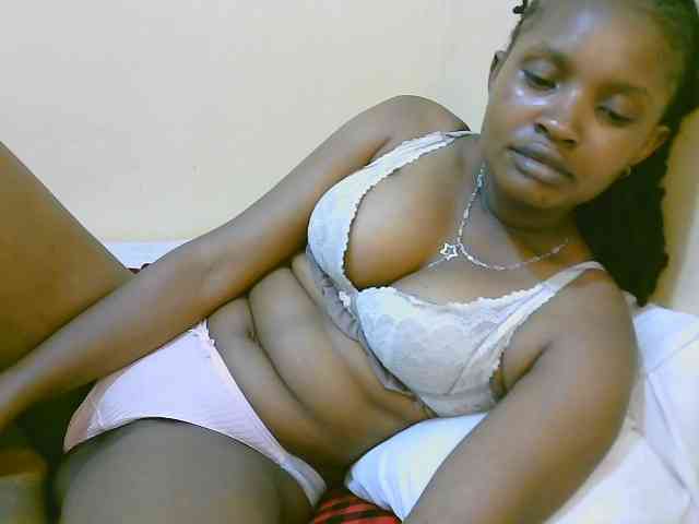 sexybounty2 webcam