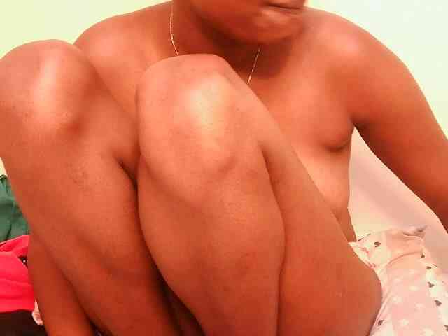 sexybounty2 webcam