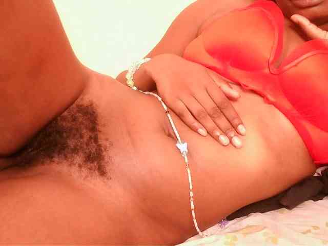 sexybounty2 webcam