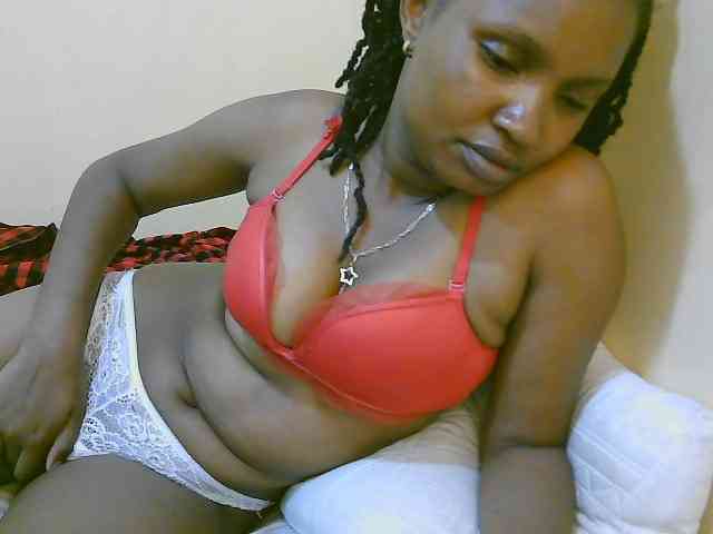 sexybounty2 webcam