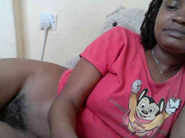 sexybounty2 webcam