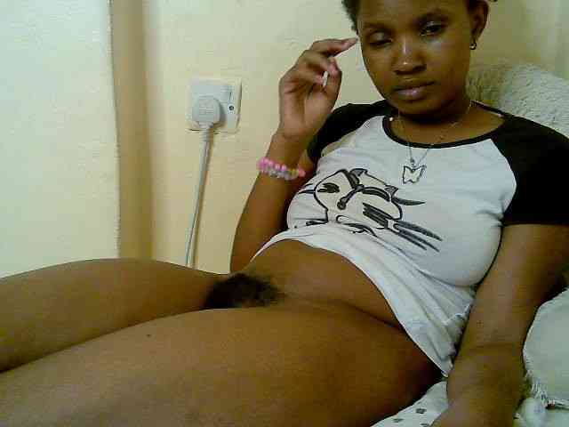 sexybounty2 webcam