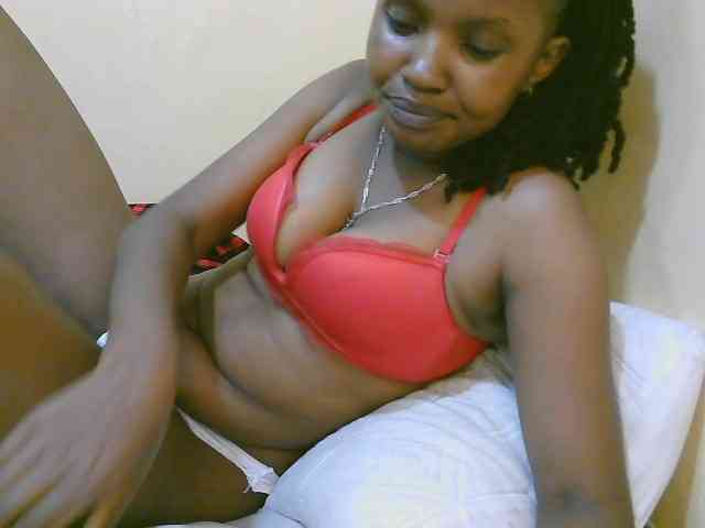 sexybounty2 webcam