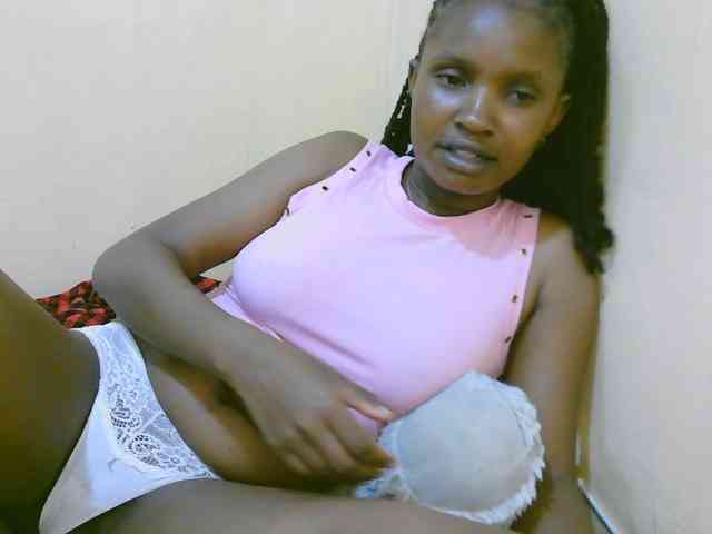 sexybounty2 webcam