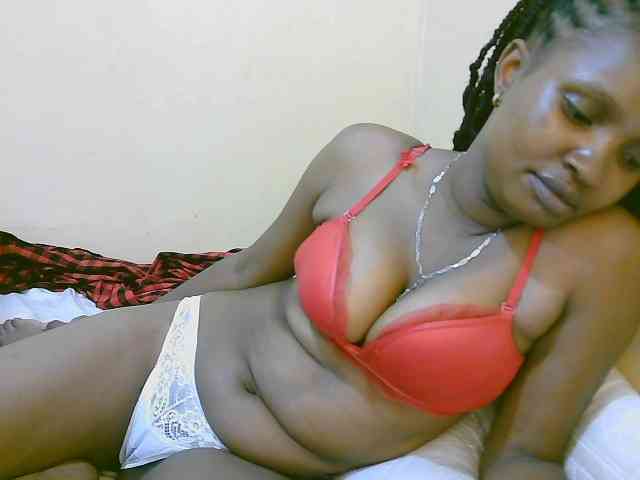 sexybounty2 webcam