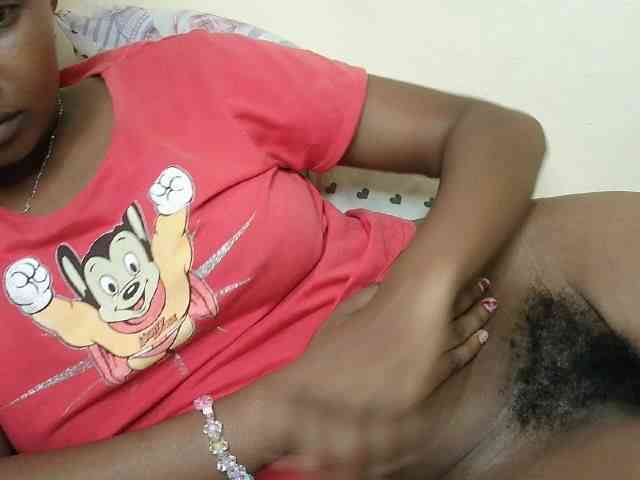 sexybounty2 webcam