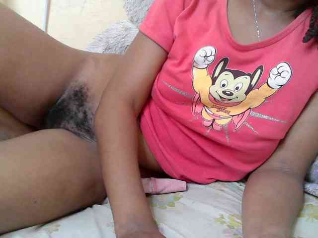 sexybounty2 webcam