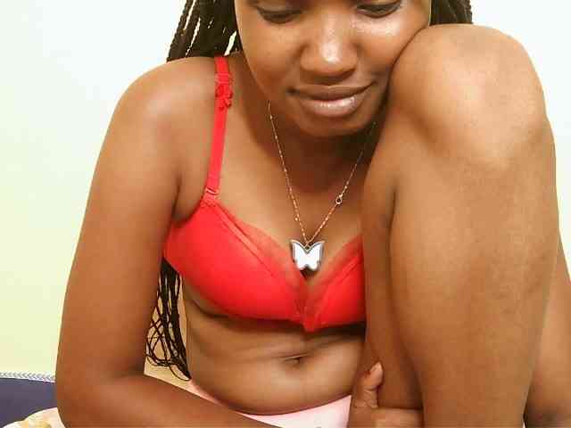 sexybounty2 webcam