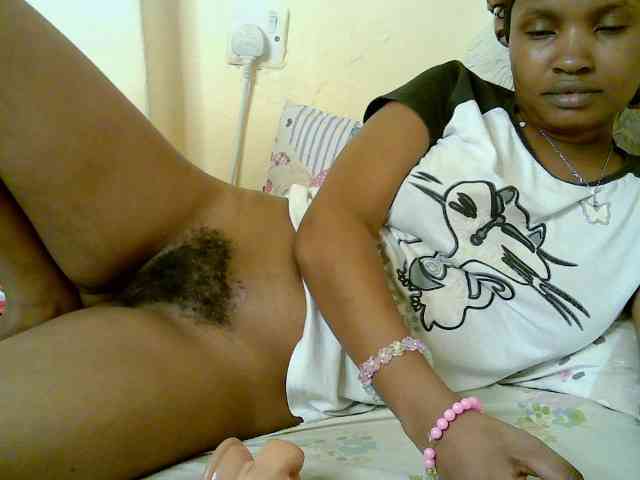 sexybounty2 webcam