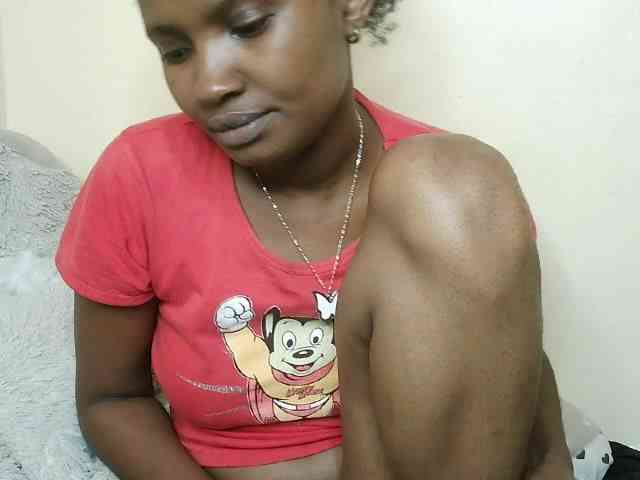 sexybounty2 webcam