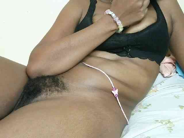 sexybounty2 webcam