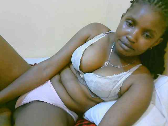 sexybounty2 webcam
