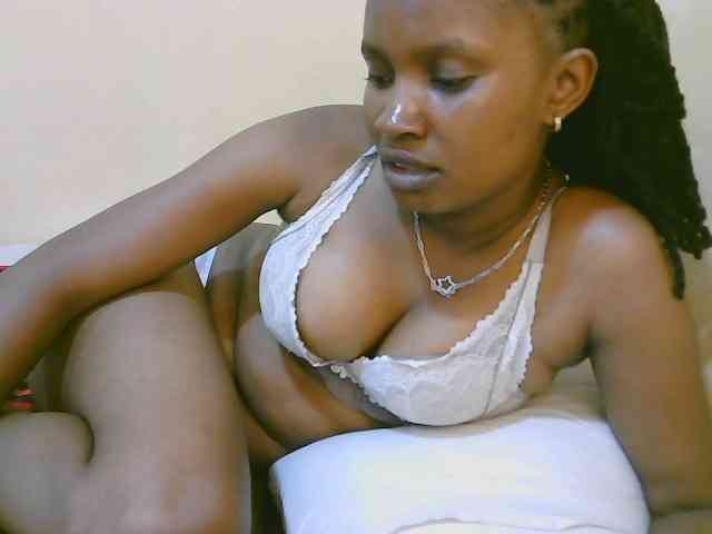 sexybounty2 webcam