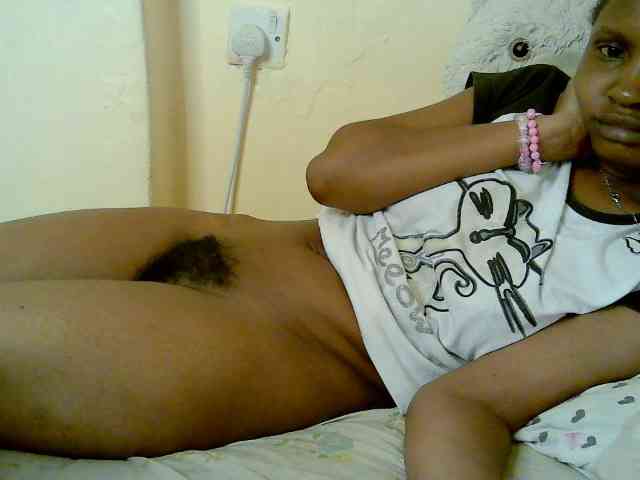 sexybounty2 webcam