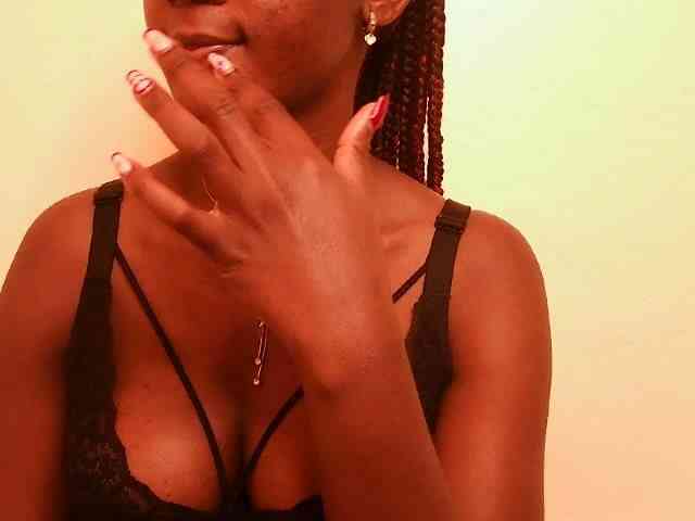 sexytigress1 webcam