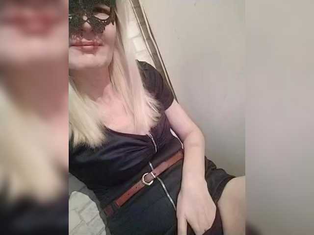 TatKotik's BongaCams show and profile