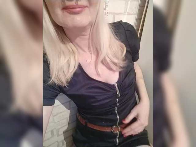 TatKotik's BongaCams show and profile