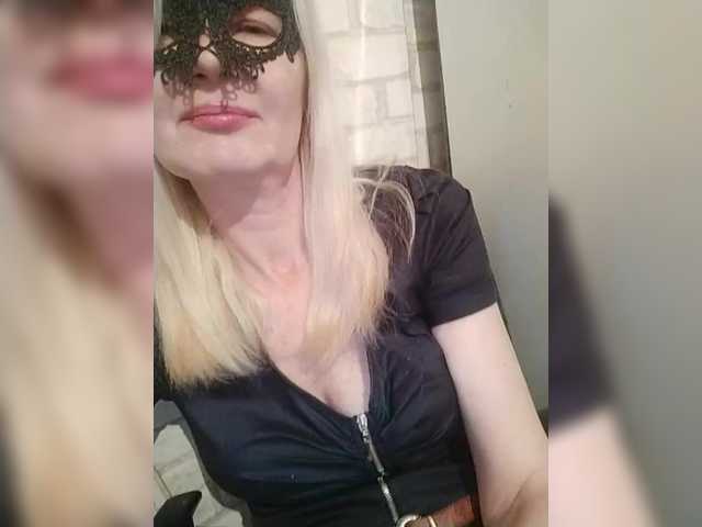 TatKotik's BongaCams show and profile