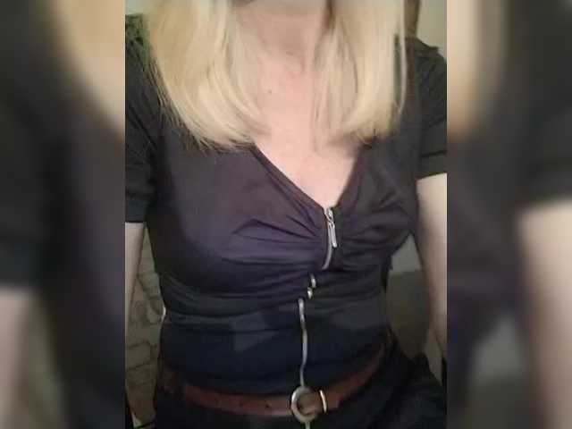 TatKotik's BongaCams show and profile