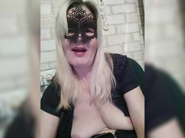 TatKotik's BongaCams show and profile