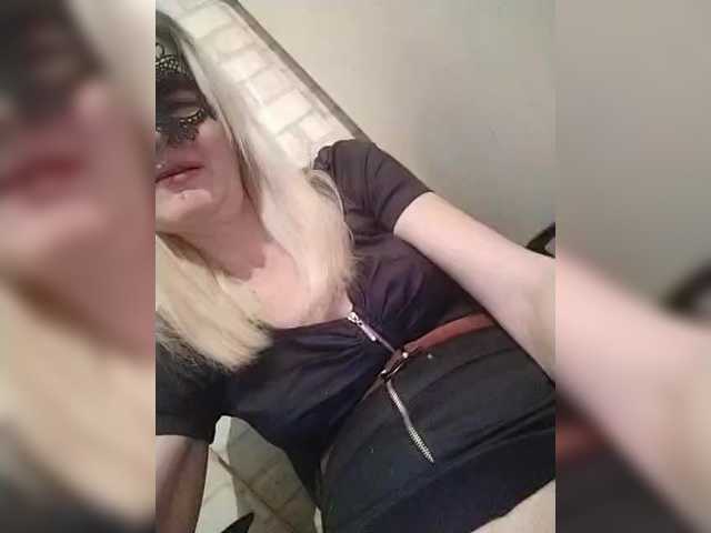 TatKotik's BongaCams show and profile