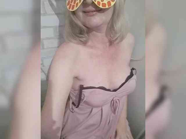 TatKotik webcam