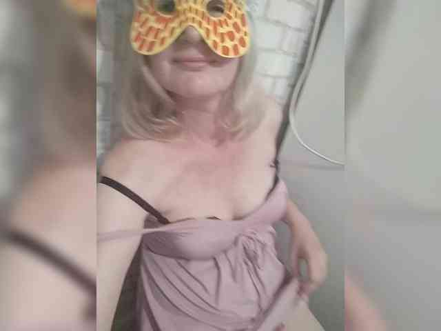 TatKotik webcam