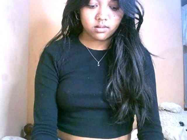 Liizaah webcam