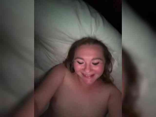 Snesha13 webcam