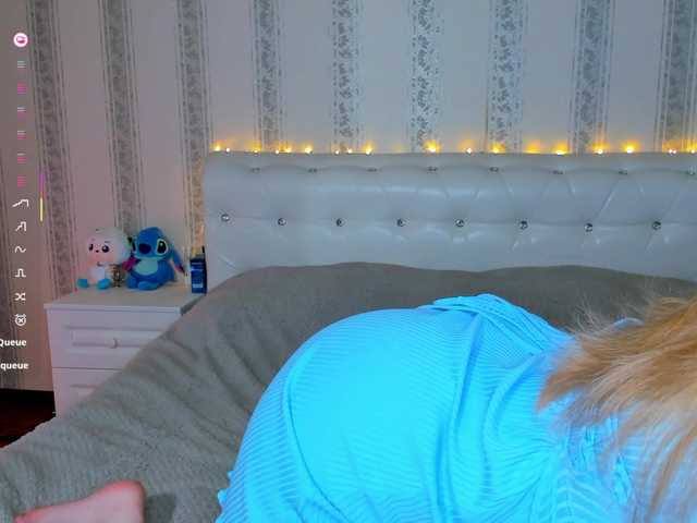 Sunnny's BongaCams show and profile