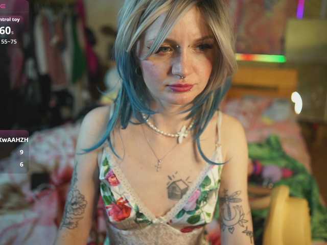 Dia-Angel's BongaCams show and profile