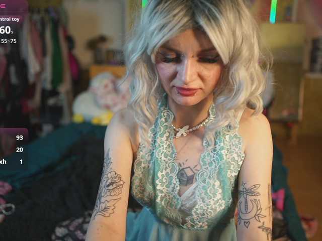 Dia-Angel's BongaCams show and profile