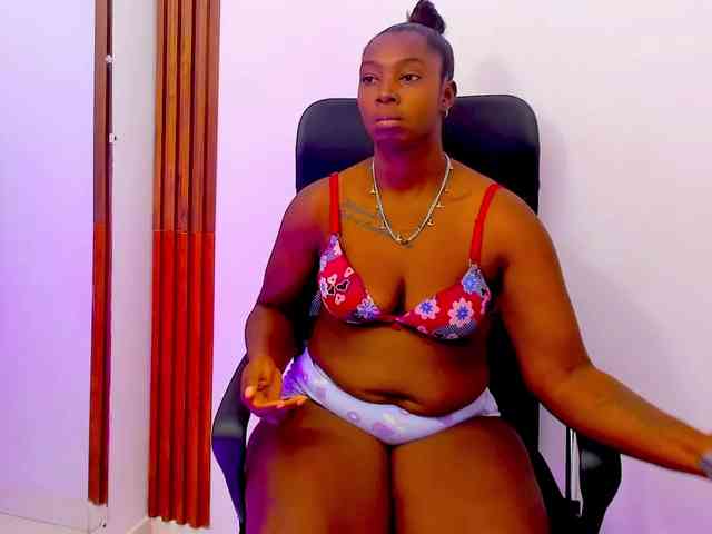 Saraah-joness webcam