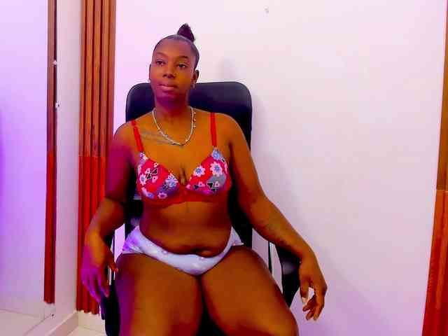 Saraah-joness webcam