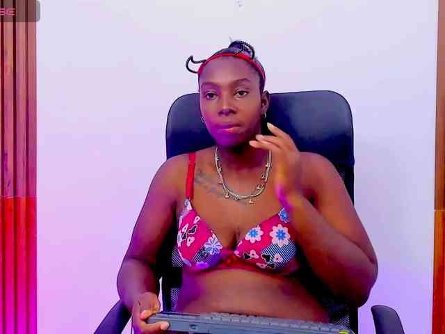 Saraah-joness webcam