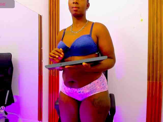 Saraah-joness webcam