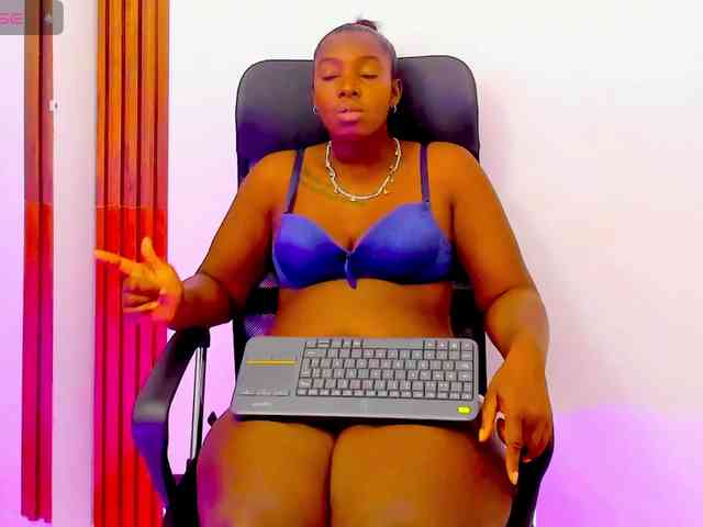 Saraah-joness webcam