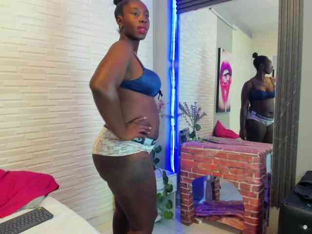 Saraah-joness webcam