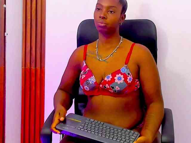 Saraah-joness webcam
