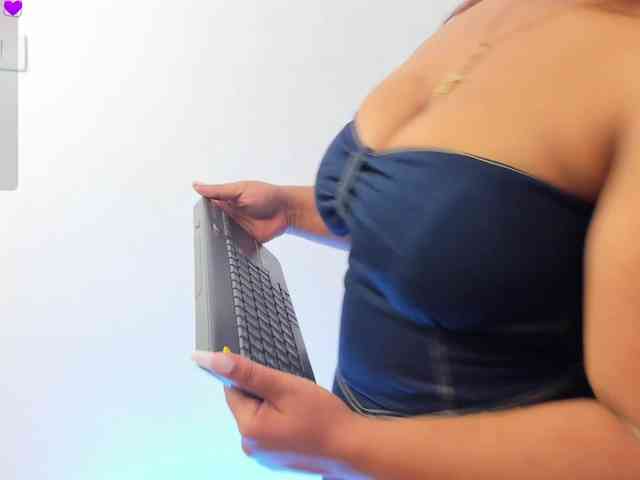 PrettyPoisonx webcam
