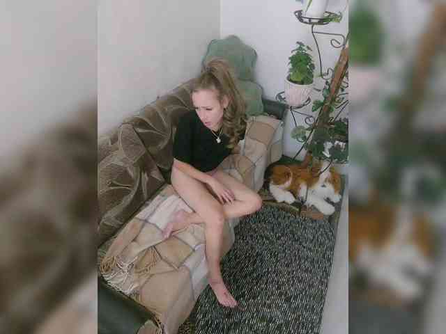 strip chat adult SkyXS