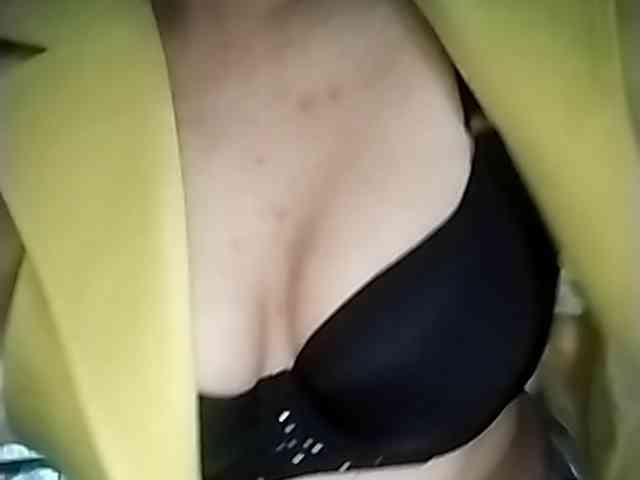 Loubna25a