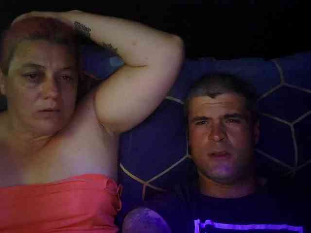 Hotnsexy4037 webcam