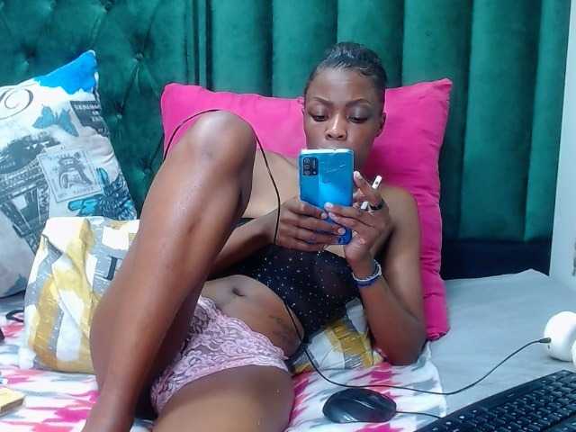 TEAMO2000's BongaCams show and profile