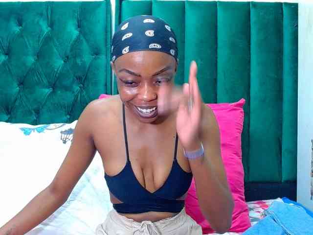 Naughty_NubianEmpress webcam